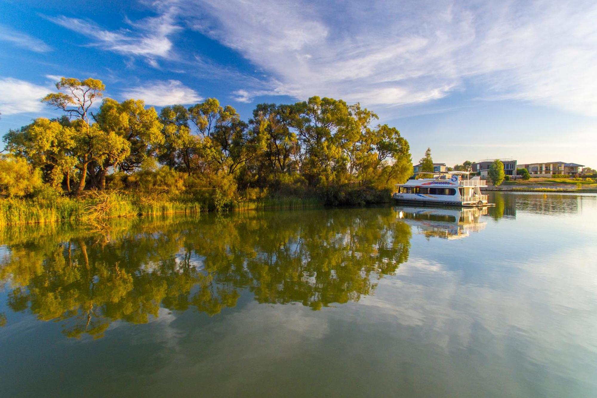 All Seasons Houseboats Hotel มิลดูรา ห้อง รูปภาพ